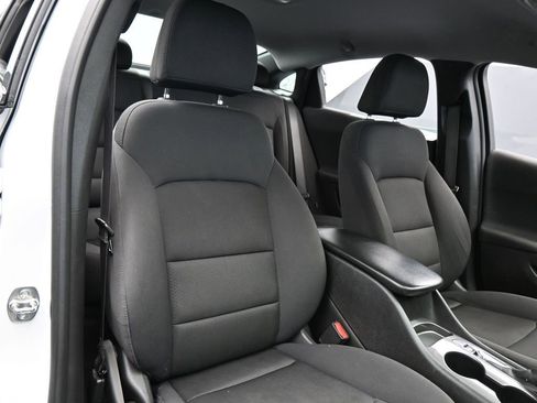 Used 2024 Chevrolet Malibu LS image 37