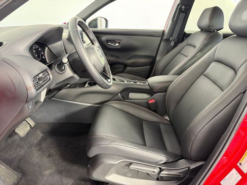 Used 2026 Honda HR-V Sport image 5