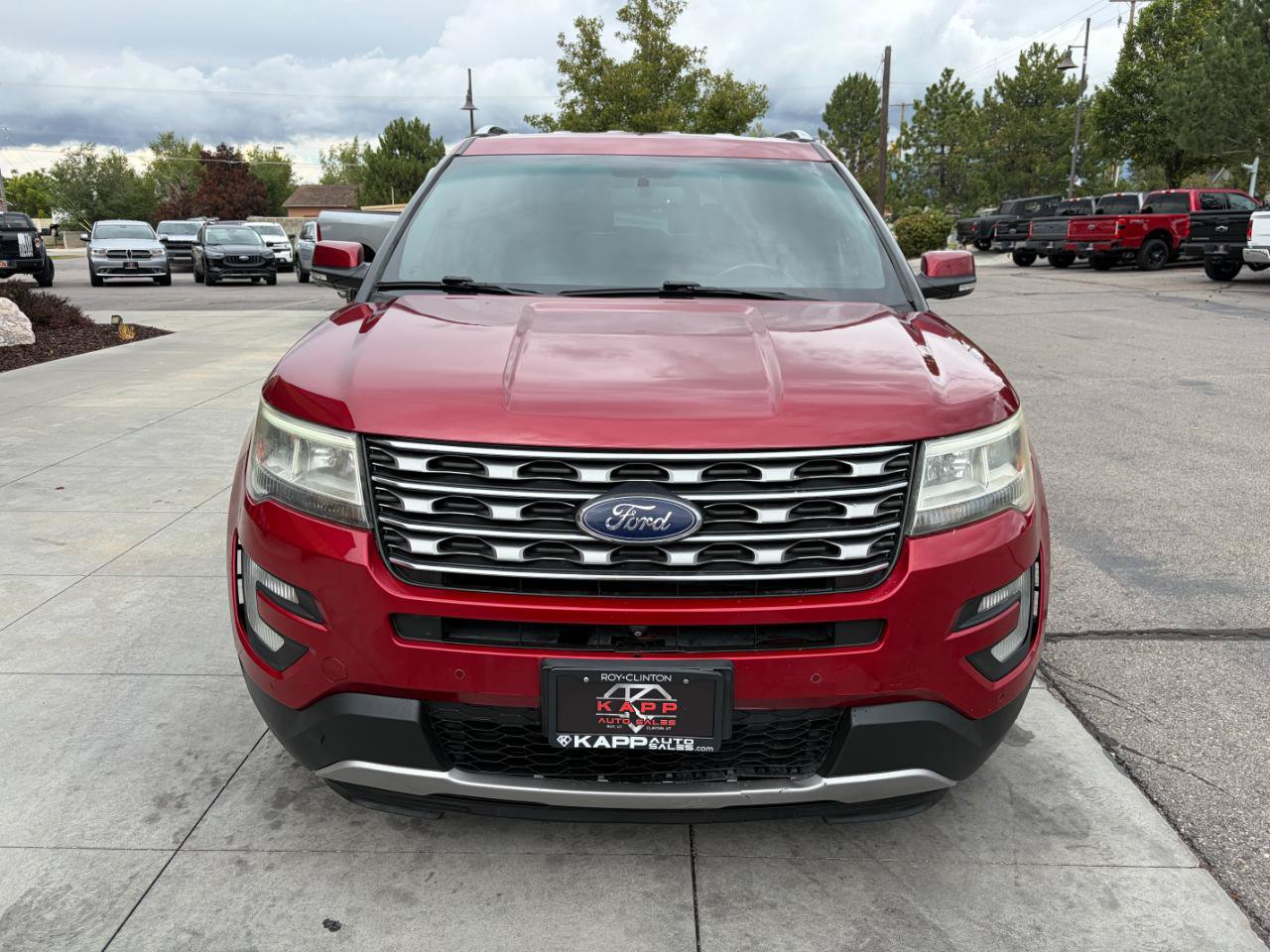 Used 2017 Ford Explorer Limited AWD/4WD image 10