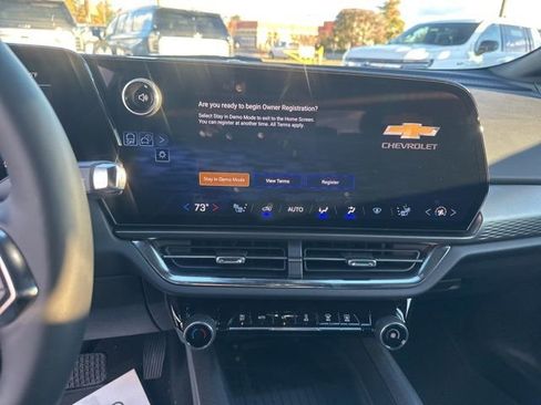 New 2026 Chevrolet Equinox EV LT image 22