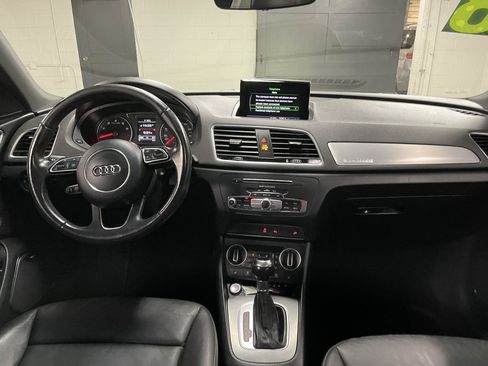 Used 2018 Audi Q3 2.0T Premium Plus w/ Premium Plus Package AWD/4WD image 15