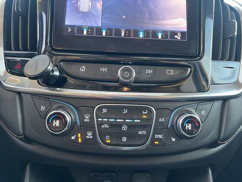 Used 2021 Chevrolet Traverse Premier w/ Redline Edition image 21