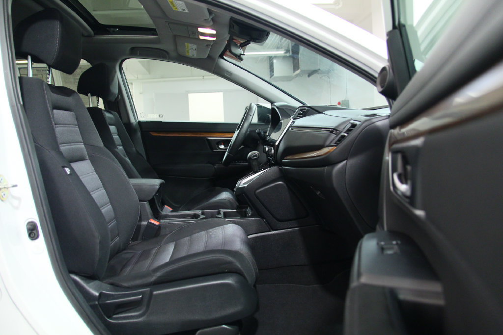 Used 2020 Honda CR-V EX image 19