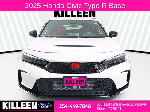 Used 2025 Honda Civic Type R image 2