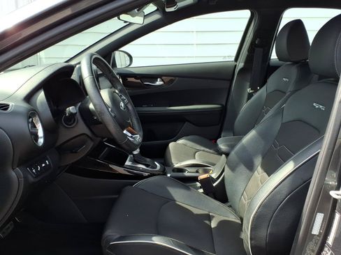 Used 2020 Kia Forte GT-Line FWD image 8