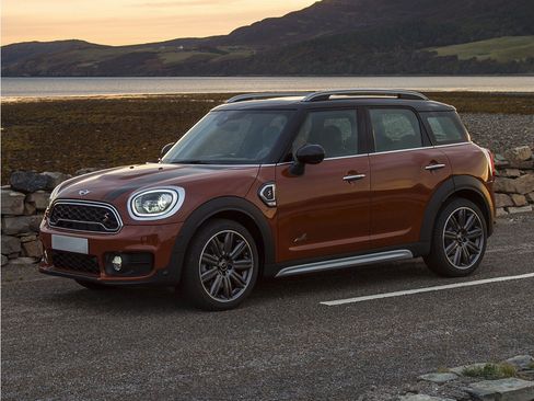 Used 2020 MINI Cooper Countryman S FWD image 1