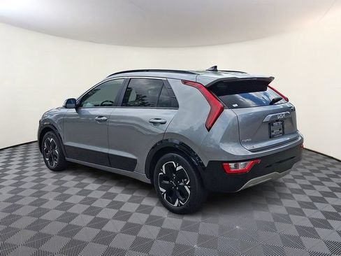 Certified 2023 Kia Niro Wind FWD image 5
