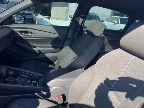 Used 2025 Honda Accord Sport image 48