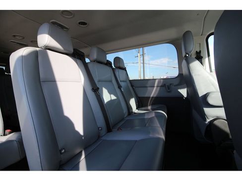 Used 2016 Ford Transit 350 XL image 26