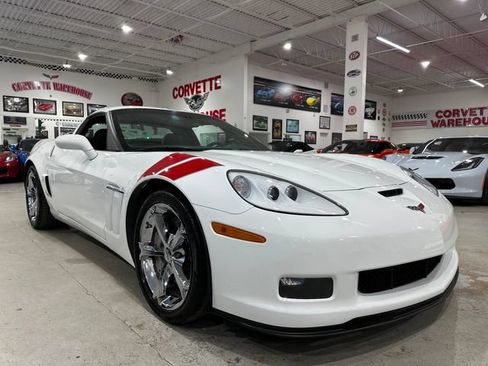 Used 2011 Chevrolet Corvette Grand Sport w/ Preferred Equipment Group RWD image 5
