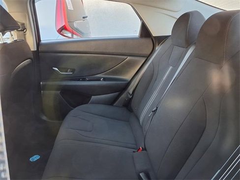 Certified 2023 Hyundai Elantra SEL w/ Winter Weather Package image 14