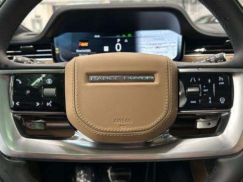 New 2026 Land Rover Range Rover Long Wheelbase SE image 16