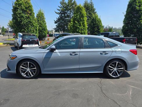 Used 2024 Honda Civic Touring image 16