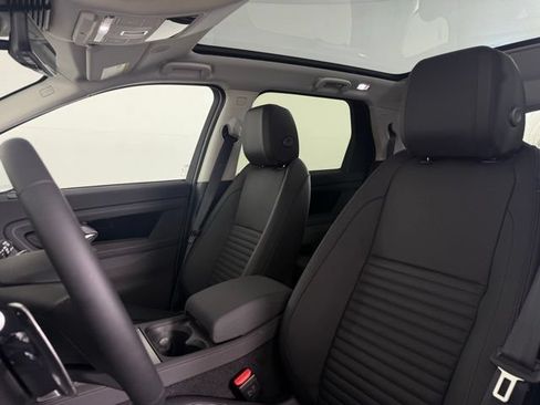 Certified 2025 Land Rover Discovery Sport S AWD/4WD image 4