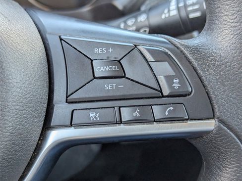 Used 2023 Nissan Kicks SV image 18