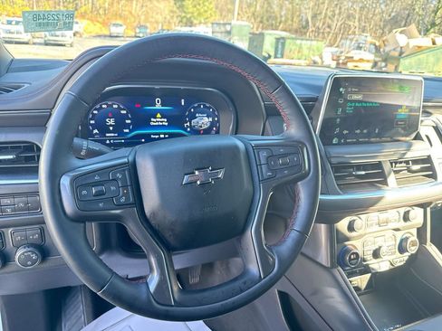 Used 2024 Chevrolet Tahoe RST w/ Luxury Package AWD/4WD image 16