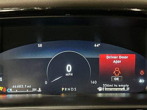 Used 2022 Lincoln Nautilus Reserve w/ Equipment Group 201A image 15