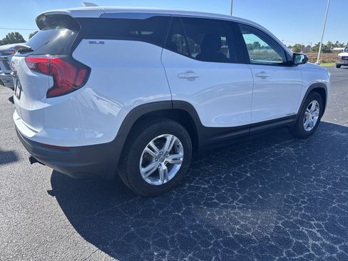 Used 2019 GMC Terrain SLE image 5