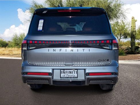 New 2026 INFINITI QX80 Autograph image 4