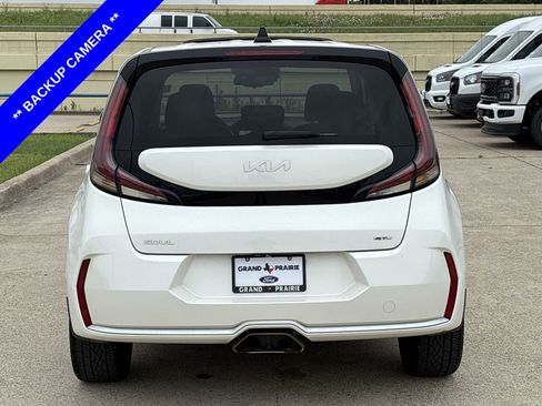 Used 2023 Kia Soul GT-Line FWD image 7