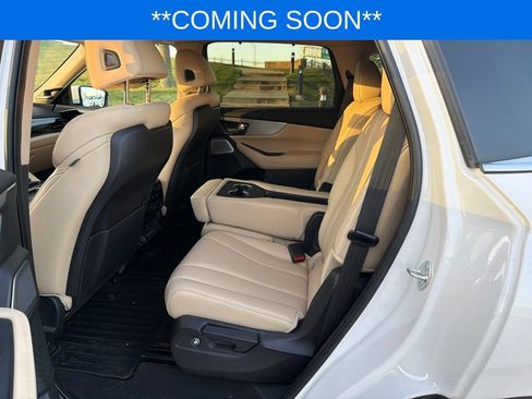Used 2025 Acura MDX w/ Technology Package AWD/4WD image 13