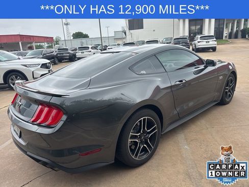 Used 2018 Ford Mustang GT RWD image 5
