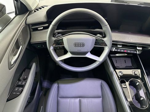 Used 2026 Audi Q3 quattro 2.0T AWD/4WD image 11