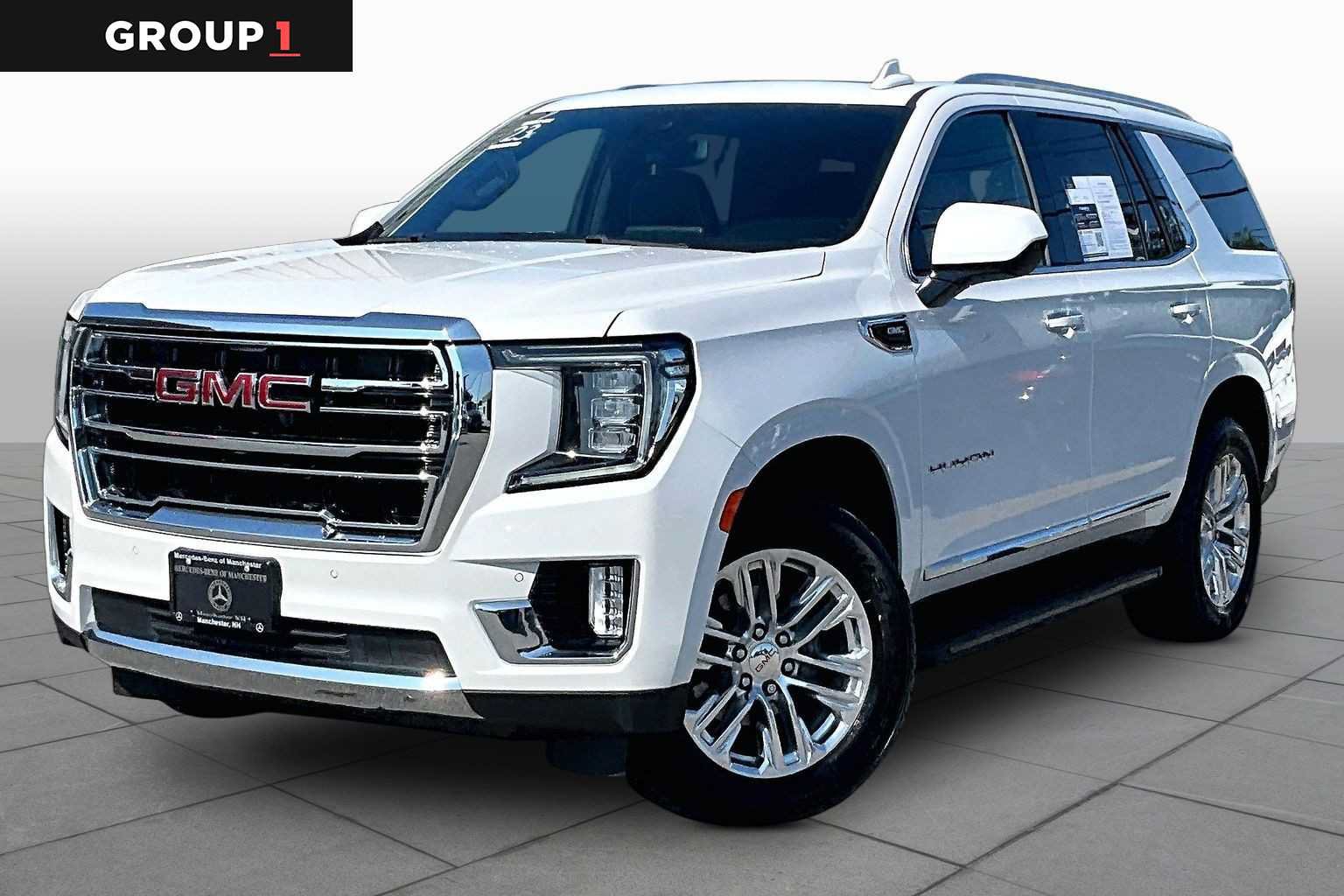 Used 2023 GMC Yukon SLT AWD/4WD image 1