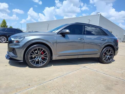 Used 2021 Audi Q8 Premium Plus w/ Premium Plus Package AWD/4WD image 3