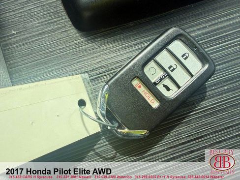 Used 2017 Honda Pilot Elite image 31