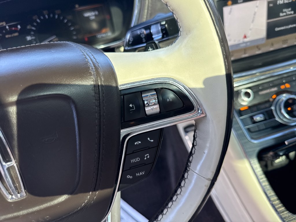 Used 2017 Lincoln Continental Black Label w/ Technology Package AWD/4WD image 36