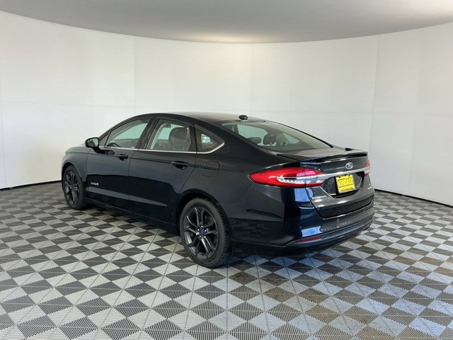 Used 2018 Ford Fusion SE w/ Equipment Group 601A FWD image 7