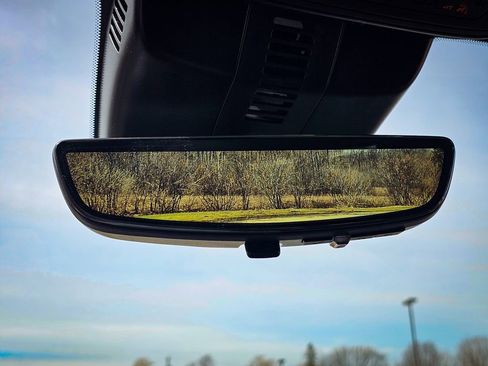 New 2026 GMC Acadia Elevation image 31