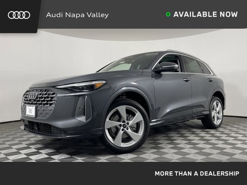 New 2025 Audi Q5 Premium Plus image 1