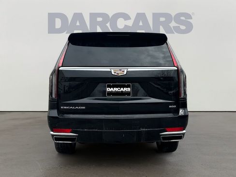Used 2023 Cadillac Escalade ESV Premium Luxury image 6