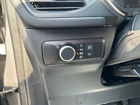 Used 2022 Ford Escape SE w/ Cold Weather Package AWD/4WD image 12