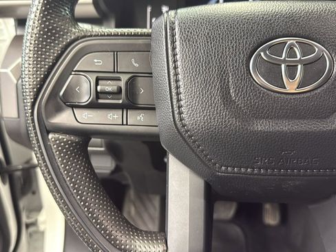 Used 2024 Toyota Tacoma TRD Sport image 17