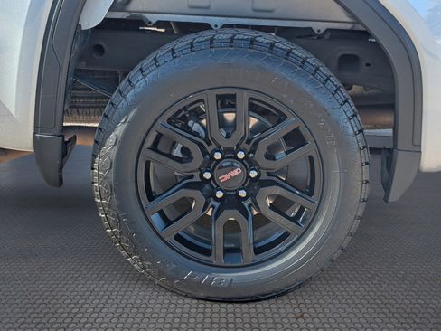 Used 2024 GMC Sierra 1500 Elevation image 10