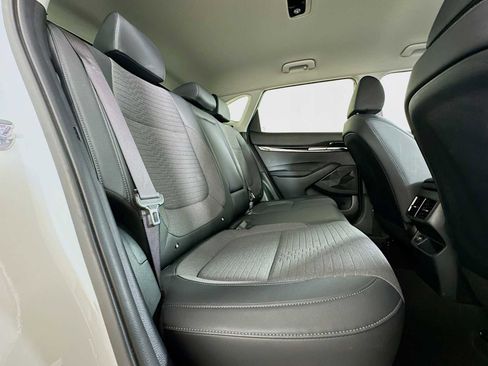 Used 2023 Kia Seltos S image 24