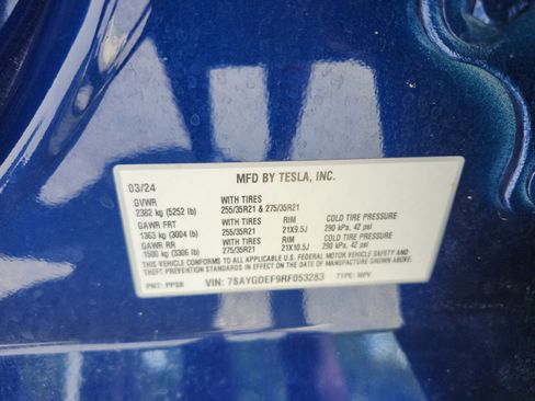 Used 2024 Tesla Model Y Performance AWD/4WD image 31