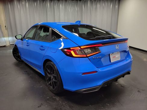 Used 2025 Honda Civic Sport image 6