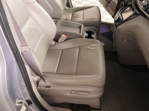 Used 2016 Honda Odyssey EX-L image 14