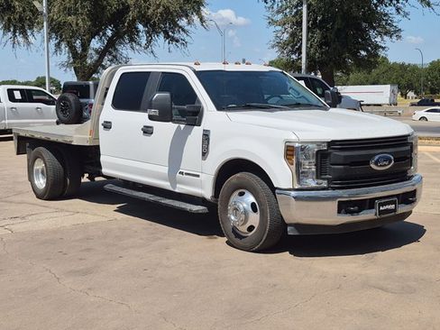 Used 2019 Ford F350 XL w/ Power Equipment Group RWD image 3
