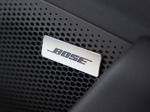 Certified 2025 Porsche Taycan image 18