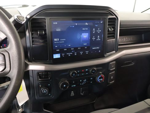 Used 2025 Ford F150 XL w/ Equipment Group 103A High AWD/4WD image 5