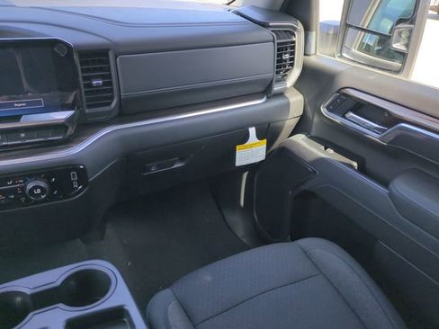 New 2026 Chevrolet Silverado 2500 LT AWD/4WD image 17