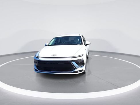 New 2026 Hyundai Sonata SEL FWD image 3