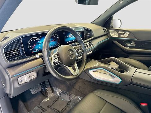 Certified 2022 Mercedes-Benz GLE 350 4MATIC w/ 3rd Row Seat Package image 9