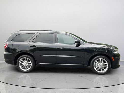 Used 2024 Dodge Durango GT RWD image 6