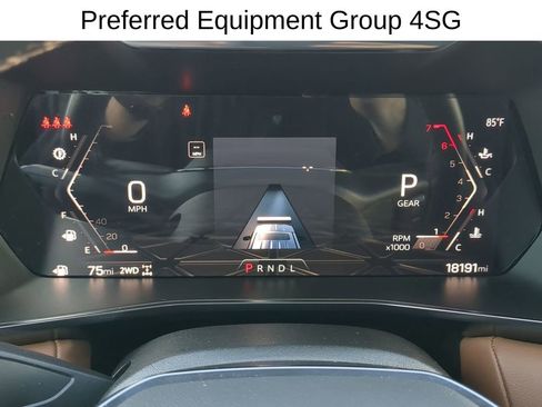 Used 2024 GMC Canyon AT4 w/ Canyon Safety Plus Package image 21